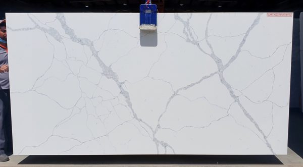 Quartz KOZO Staturio Bettoli