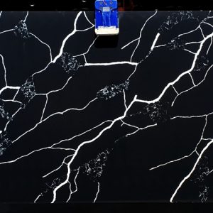 Quartz KOZO Nero Williamo