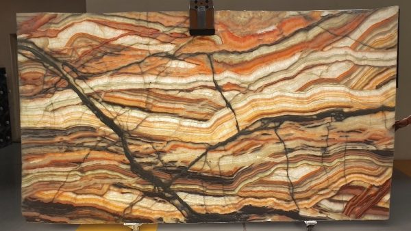 Onyx Rainbow