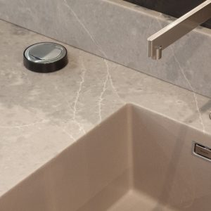 Quartz QUARTZFORMS Planet Mercury
